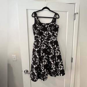 White House Black Market black and white floral dress